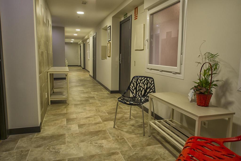 Hostal Elvira Аранда-де-Дуеро Екстер'єр фото