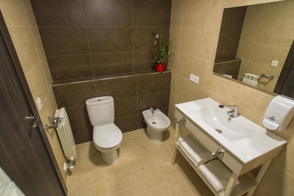 Hostal Elvira Аранда-де-Дуеро Екстер'єр фото