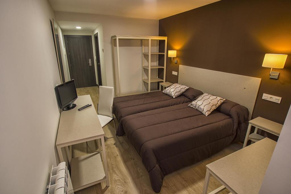 Hostal Elvira Аранда-де-Дуеро Номер фото
